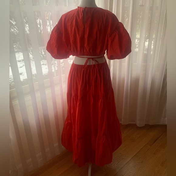 CINQ A SEPT
Maisey Puffed Sleeve Tiered Open-Back Dress - Picture 3 of 6